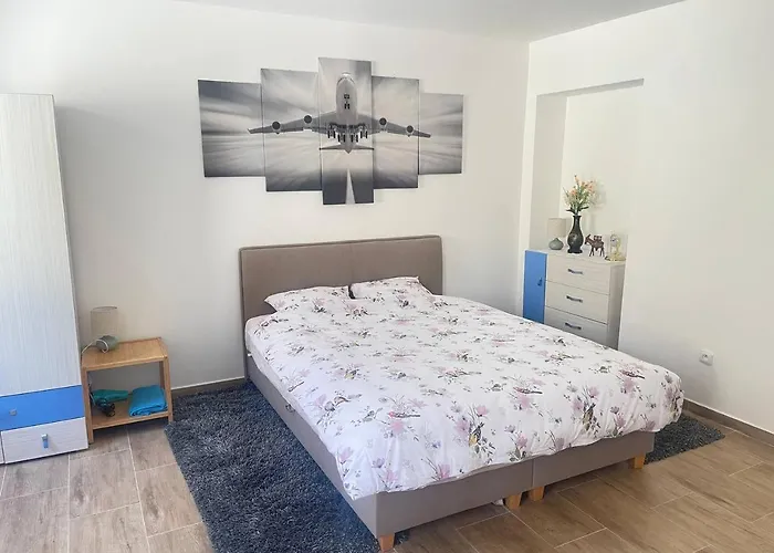 U Tonyho - Homestay Strakonice 1-Kk